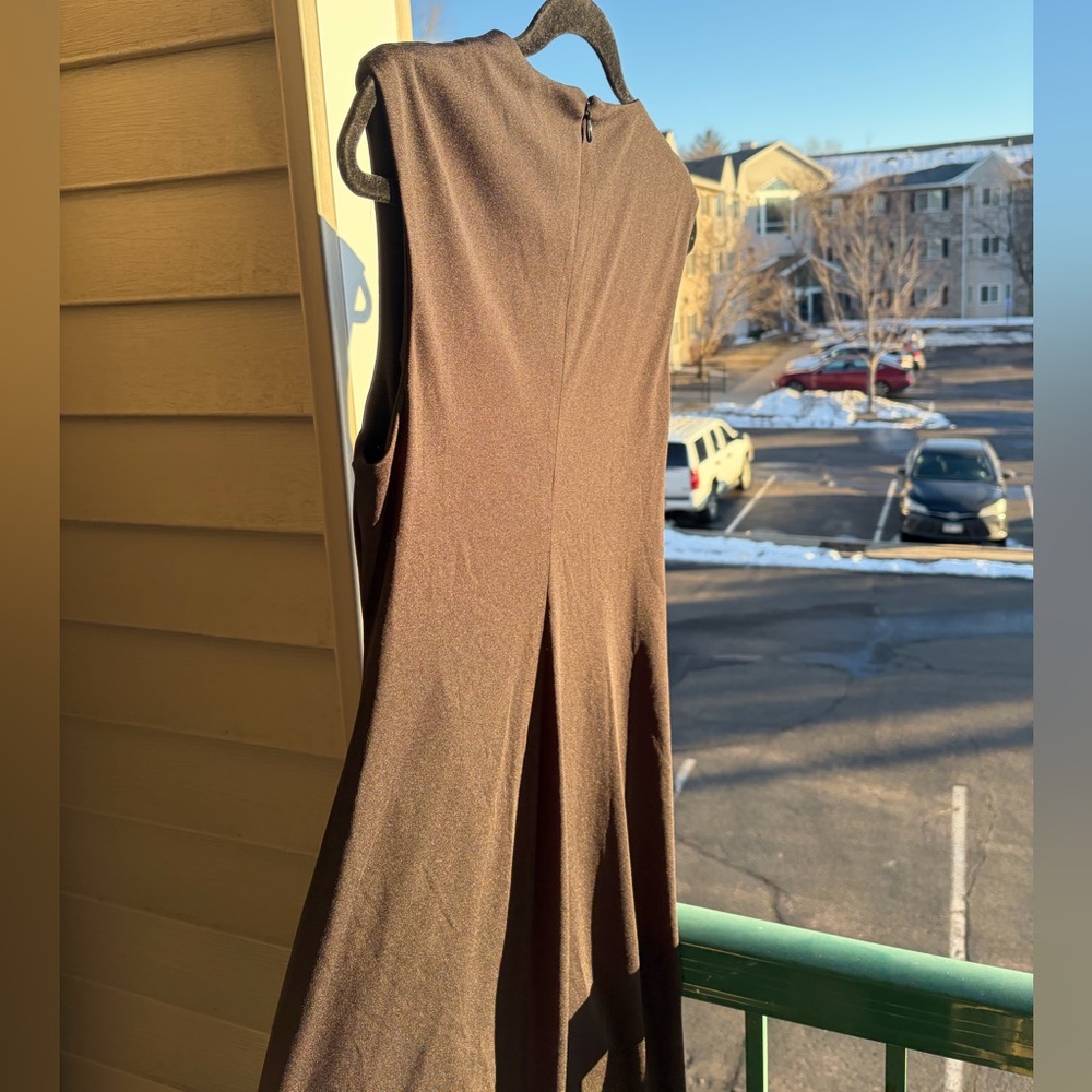 🆕✨ Donna Karan New York Ruched Midi Dress Size 8 Brown Sleeveless Asymmetrical - Picture 6 of 15